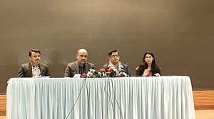 সাংবাদিকদের অ্যাক্রিডিটেশন কার্ড দিতে নতুন নীতিমালা হচ্ছে