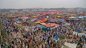 ইজতেমা ঘিরে তুরাগ তীরে জনস্রোত