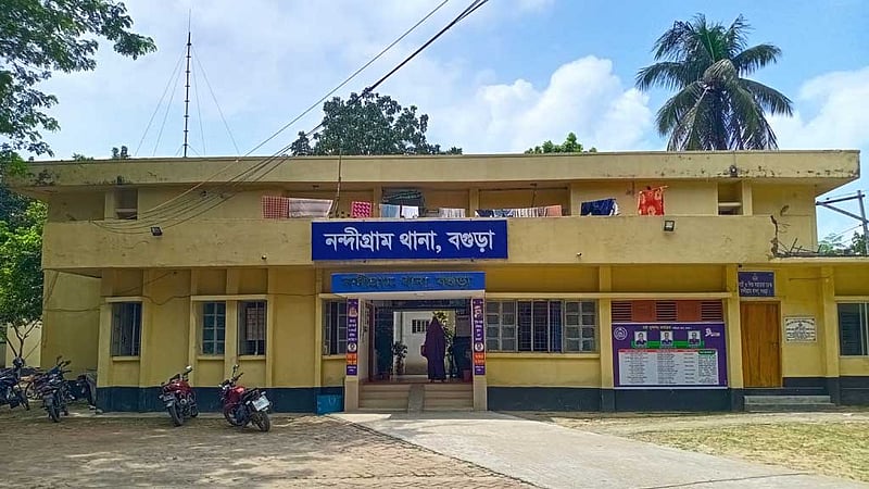বগুড়ায় ২ ট্রাকের সংঘর্ষে এক চালকের সহকারীর মৃত্যু