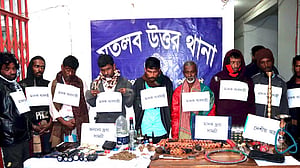 চাঁদপুরে মাদক ও অস্ত্রসহ গ্রেপ্তার ৯