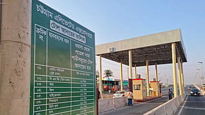 চট্টগ্রাম এক্সপ্রেসওয়েতে শুক্রবার থেকে যে হারে টোল