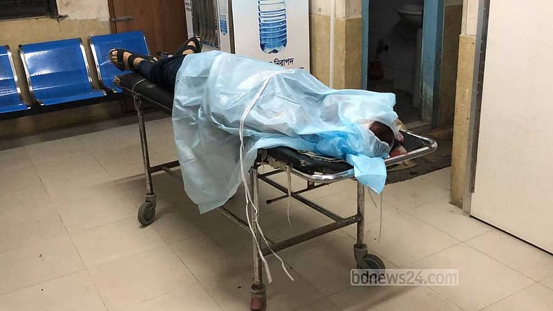 খুলনার স্বেচ্ছাসেবক লীগ নেতাকে কক্সবাজার সৈকতে গুলি করে হত্যা