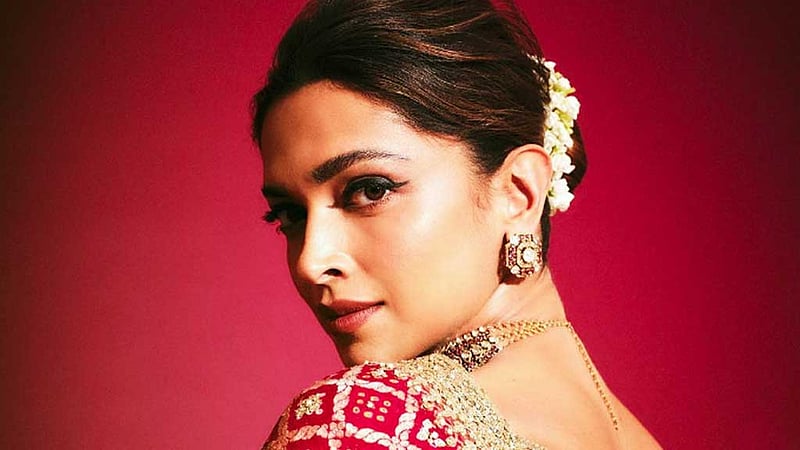 দীপিকা বললেন, ‘তোমরা ফুলও খাও’!