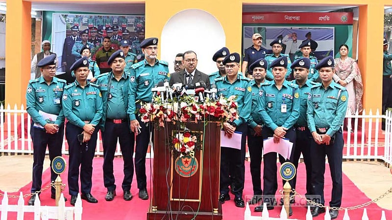 আওয়ামী লীগের কর্মসূচি ঘিরে কোনো শঙ্কা দেখছে না ডিএমপি
