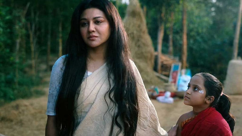 ‘বেসুরা’য় ডাইনি রূপে জয়া আহসান