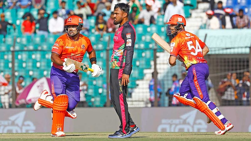 পারিশ্রমিক পেয়েই রাজশাহী দুর্বার