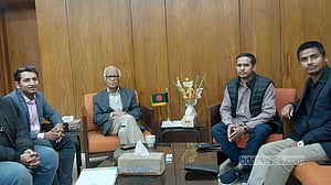 ফেব্রুয়ারিতেই সব বই পাবে শিক্ষার্থীরা: শিক্ষা উপদেষ্টা