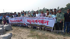 ফেনীর মুহুরী নদীর ভাঙন রোধে দ্রুত খননের দাবি