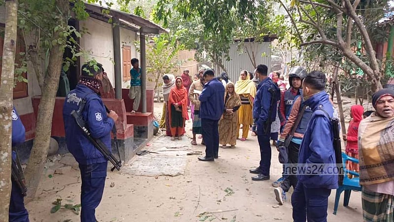 ফরিদপুরে ‘শত্রুতার জেরে’ সংঘর্ষে আহত ১০
