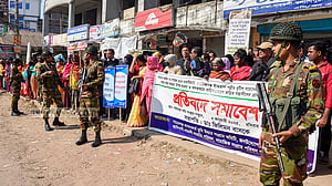 সাঁওতাল পল্লীতে হামলা: জড়িতদের বিচার চেয়ে ৪৭ নাগরিকের বিবৃতি
