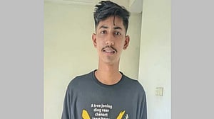 গোপালগঞ্জে ইয়াবাসহ আটক ছাত্রদল নেতাকে অব্যাহতি