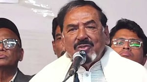 একাত্তরের ভূমিকাকে ‘জাস্টিফাইয়ের’ চেষ্টা করছে জামায়াত: হাফিজ
