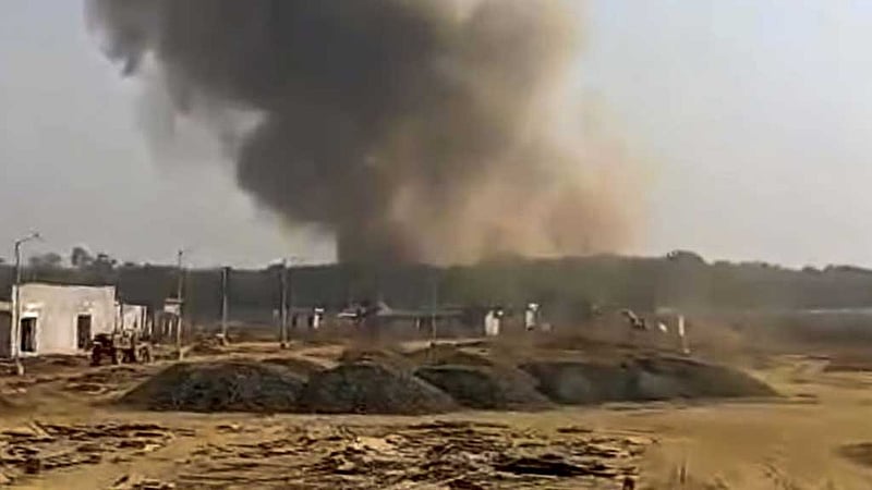 মহারাষ্ট্রে সমরাস্ত্র কারখানায় বিস্ফোরণে নিহত ৮