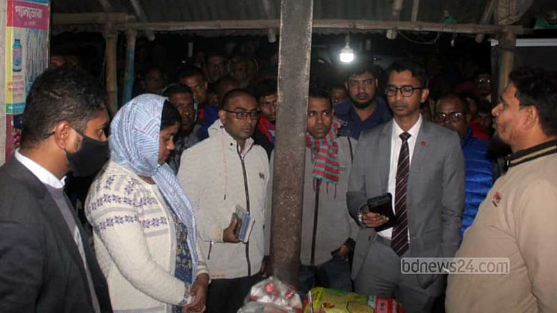 যশোরে অবৈধভাবে সার মজুত, ২ ব্যবসায়ীকে জরিমানা
