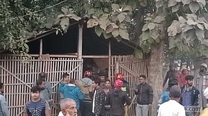 ঝিনাইদহে কারখানায় বয়লার বিস্ফোরণে নিহত ২