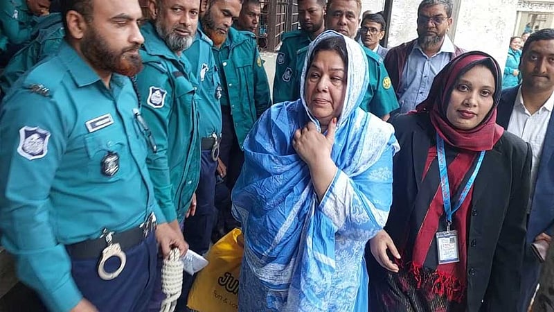 ছাগলকাণ্ড: মতিউরপত্নী লাকিকে জেলগেইটে জিজ্ঞাসাবাদের নির্দেশ