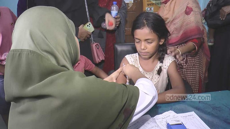 মাদারীপুর হাসপাতালে জলাতঙ্কের টিকা নেই ৬ মাস, ভোগান্তি