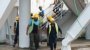 মালয়েশিয়ার শ্রমবাজার: শর্ত পূরণকারী সব এজেন্সির তালিকাভুক্তি চাইবে বাংলাদেশ