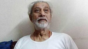 ফুসফুসে সংক্রমণ, প্রবীর মিত্রের স্বাস্থ্যের অবনতি