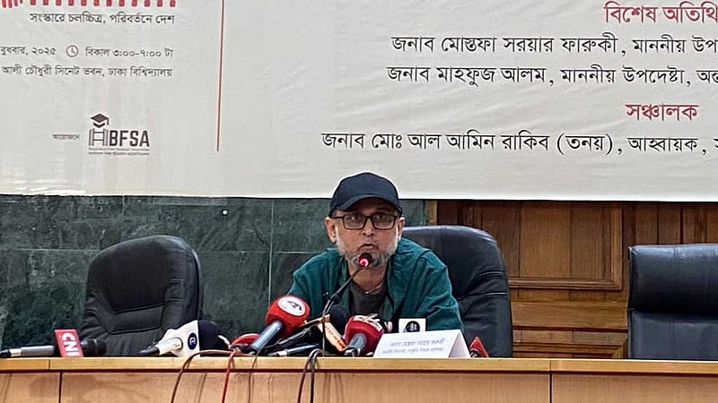 আমাদের ঘেরাও করে কাজ করতে বাধ্য করেন: ফারুকী