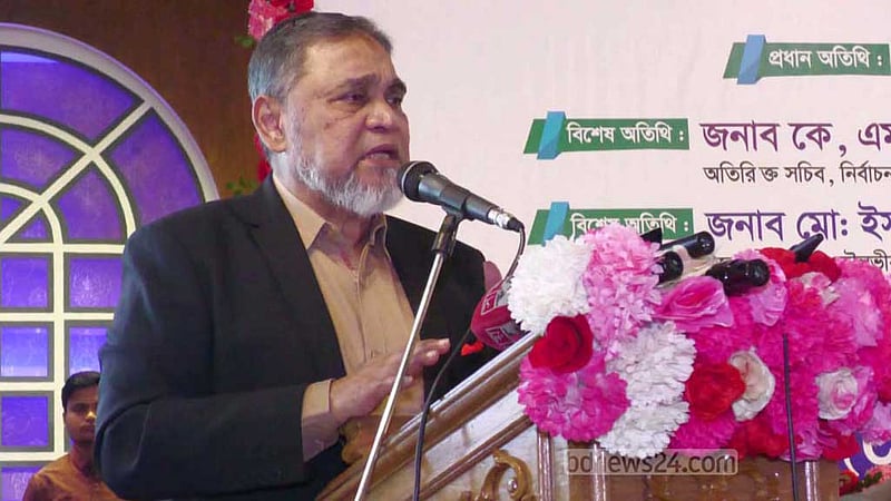 কোনো দলের হয়ে কাজ করব না, ‘কসম’ কাটলেন সিইসি