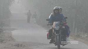 সর্বনিম্ন তাপমাত্রায় কাঁপছে নওগাঁ