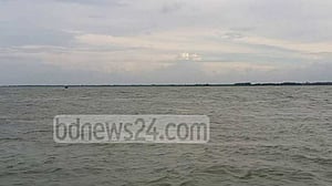 মুন্সীগঞ্জে স্পিডবোট-বাল্কহেডের সংঘর্ষে নিহত ২