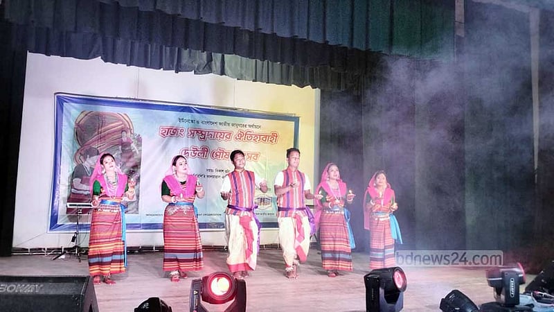 হাজংদের সাংস্কৃতিক ঐতিহ্য নিয়ে নেত্রকোণায় দেউলী পৌষ উৎসব