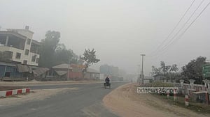 ‘ঠান্ডার কারণে জমির কাজে নামা যাচ্ছে না’