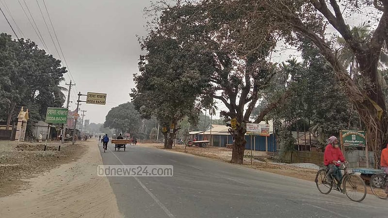 পঞ্চগড়ে তাপমাত্রা বাড়লেও কমেনি শীতের দাপট