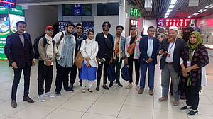 আন্দোলনে আহত ৭ জনকে পাঠানো হল সিঙ্গাপুরে