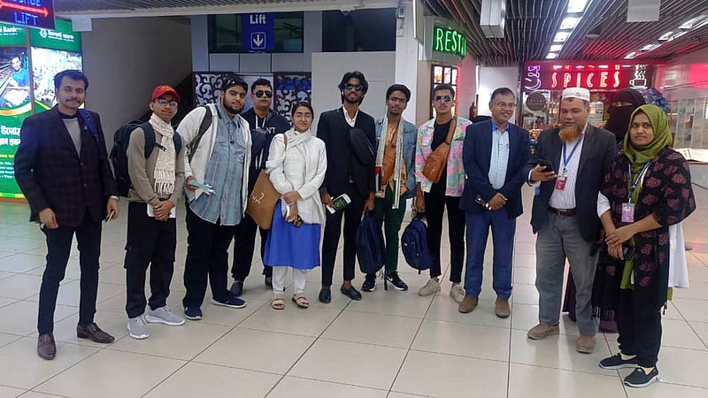 আন্দোলনে আহত ৭ জনকে পাঠানো হল সিঙ্গাপুরে