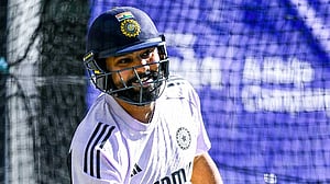 সিডনি টেস্ট থেকে ‘সরে দাঁড়ালেন' রোহিত