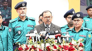 মেলায় প্রকাশের আগে বইয়ের পাণ্ডুলিপি যাচাই চায় পুলিশ