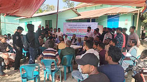 শরীয়তপুরে ওরশ মাহফিল ও মেলা করতে দেওয়ার দাবি ভক্তদের