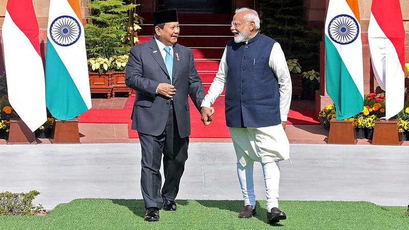 ভারত ও ইন্দোনেশিয়ার মধ্যে স্বাস্থ্য ও নিরাপত্তাসহ বহু বিষয়ে সমঝোতা চুক্তি