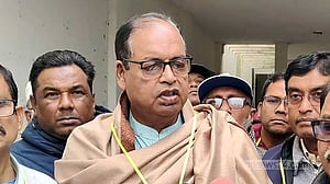 ‘স্বাধীনতাবিরোধী আর ফ্যাসিবাদী সহযোগীর মিলনে গণতন্ত্র পরিপুষ্ট হবে না’