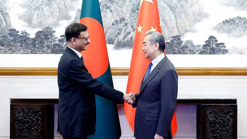 ঋণ পরিশোধের সময় বাড়িয়ে ৩০ বছর করতে ‘নীতিগতভাবে একমত’ চীন