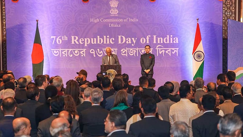 ঢাকায় ভারতের প্রজাতন্ত্র দিবসের অনুষ্ঠানে নানা মতের মিলনমেলা