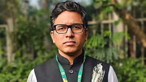 সাবেক এমপি আজাদের বিরুদ্ধে দুদকের অনুসন্ধান শুরু