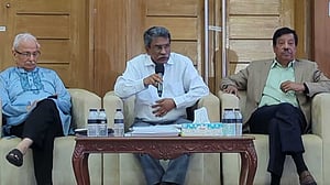 দলগুলোর সঙ্গে বৈঠকে ঐকমত্য কমিশন, আলোচনায় ৭ বিষয়