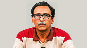 এবার শিল্পকলার পরিষদ থেকে আলতাফ পারভেজের পদত্যাগ