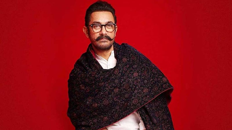 আমিরের বাসায় হঠাৎ ২৫ পুলিশ কর্মকর্তা, কারণ জানালো টিম