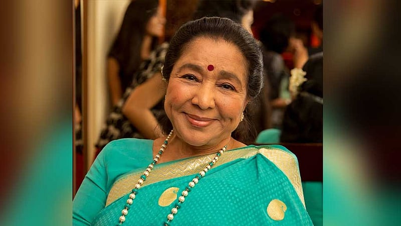 আশা ভোঁশলের মৃত্যুর ‘ভুয়া’ খবর ছড়িয়েছে, চটেছে পরিবার