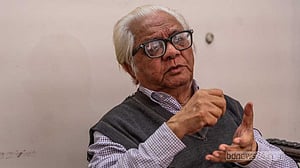 বদরুদ্দীন উমরের প্রথম মৃত্যুবার্ষিকী সোমবার