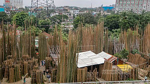শীতলক্ষ্যার পাড়ে বাঁশের বাজার