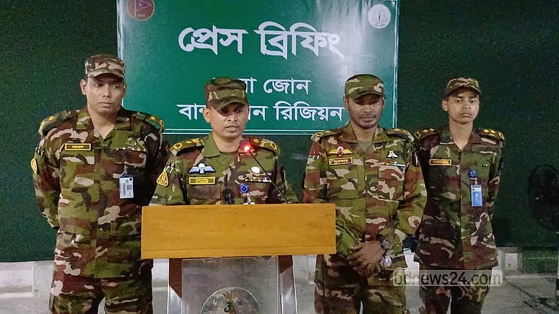 রুমায় অভিযান শেষে আরও অস্ত্র উদ্ধারের কথা জানাল সেনাবাহিনী