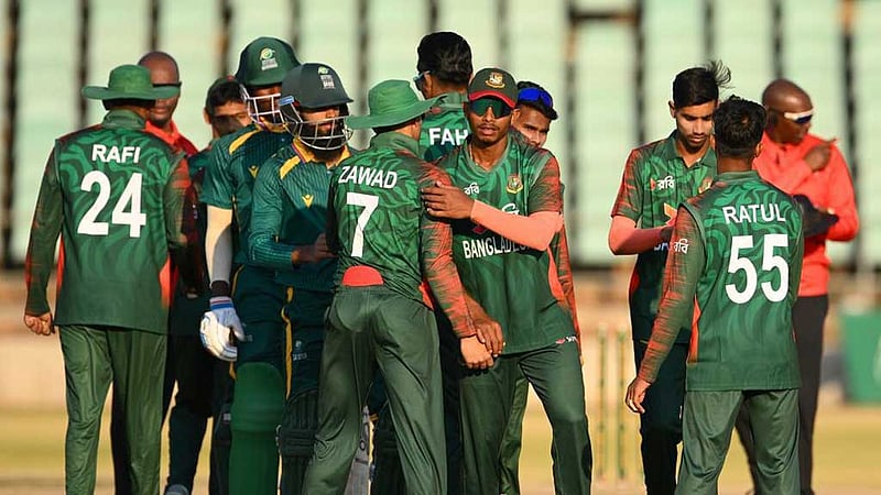 দক্ষিণ আফ্রিকায় এক ম্যাচ বাকি রেখেই সিরিজ জিতল যুবারা