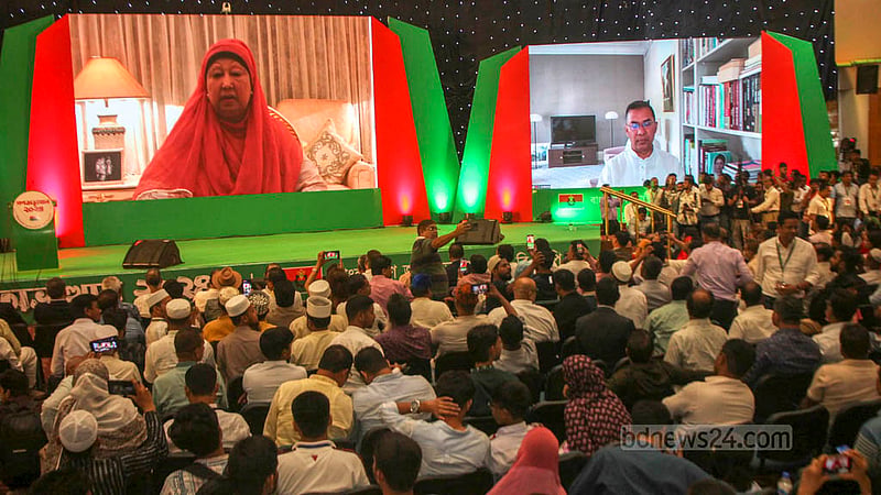 গণতন্ত্র প্রতিষ্ঠায় ঐক্য বজায় রাখার ডাক খালেদা জিয়ার