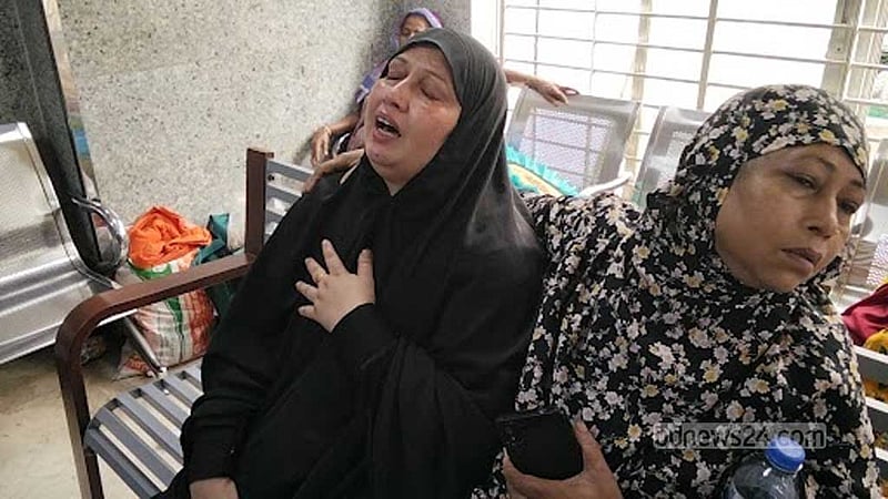 ‘আল্লাহ আমার সন্তানরে ফিরাইয়া দেও’